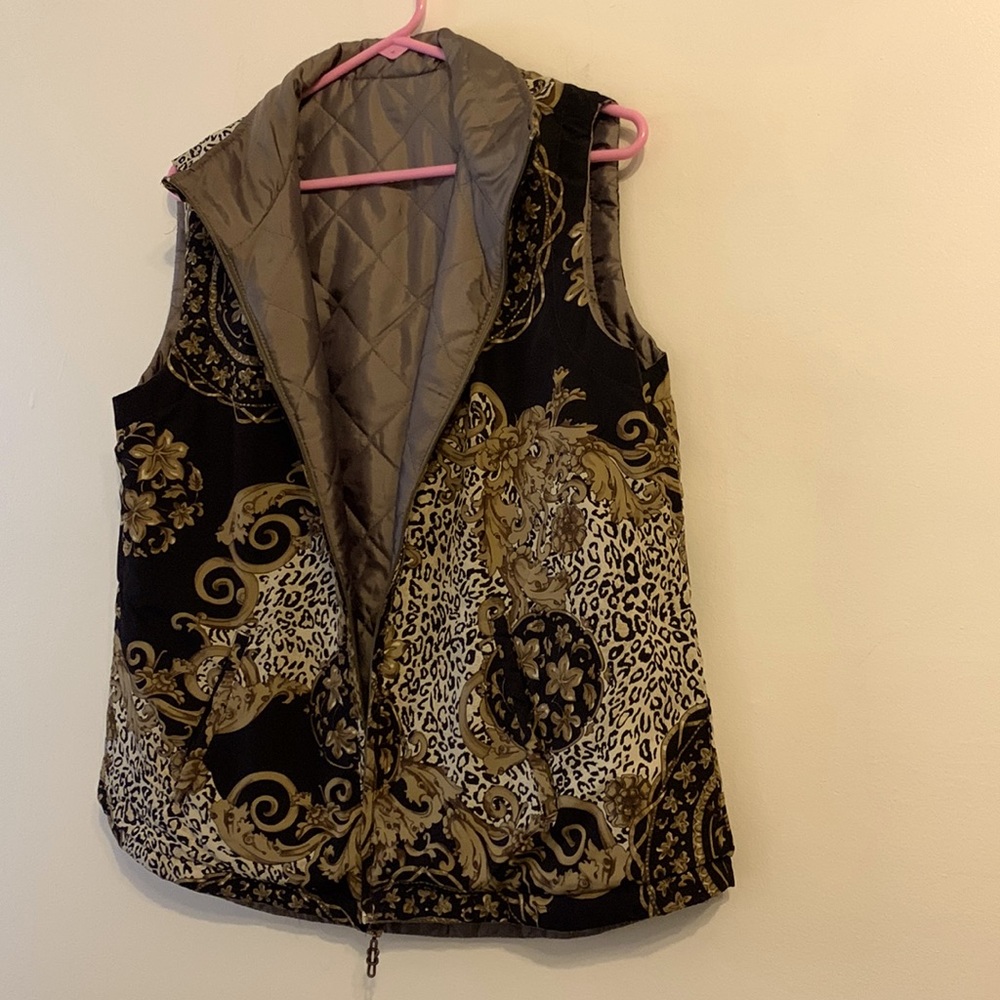 Casual Identity reversible vest